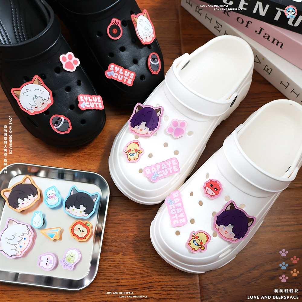 愛とディープスペース ラファエル・シラス・カレブ クロッグシ - Anime Cosplay Diy のレビューと価格